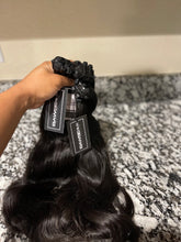 Load image into Gallery viewer, Raw Vietnamese Hair